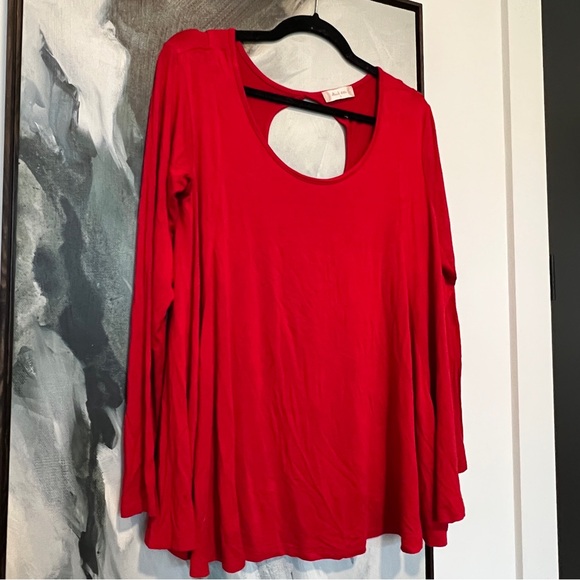 Altar’d State long sleeve red open back soft oversized top S - Picture 2 of 5